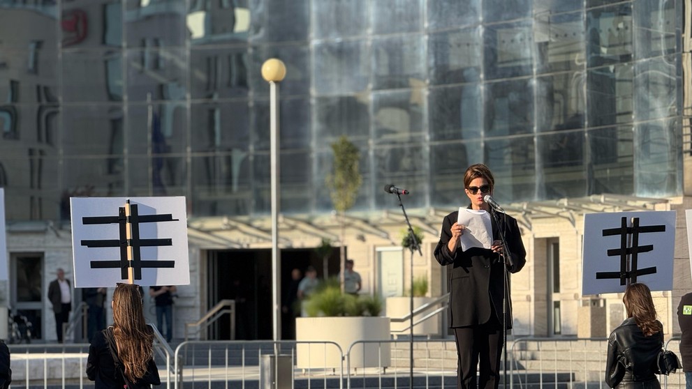 Demonštrácia proti koncertu Anny Netrebko.