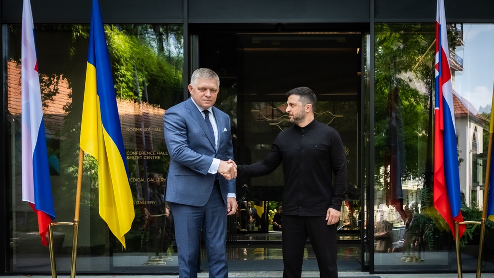 Premiér Fico sa v Užhorode stretol s ukrajinským prezidentom Zelenským.