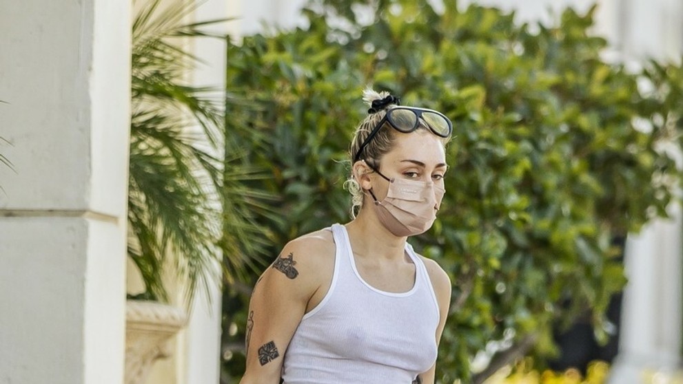 Budúci svokrovci v posteli