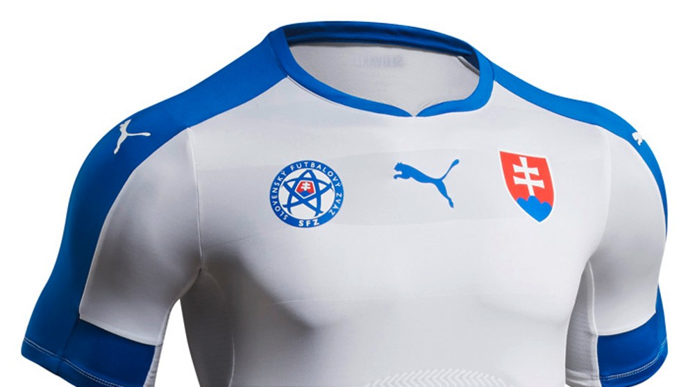 Dres, v ktorom budú naši chalani hrať na ME 2016 vo Francúzsku.