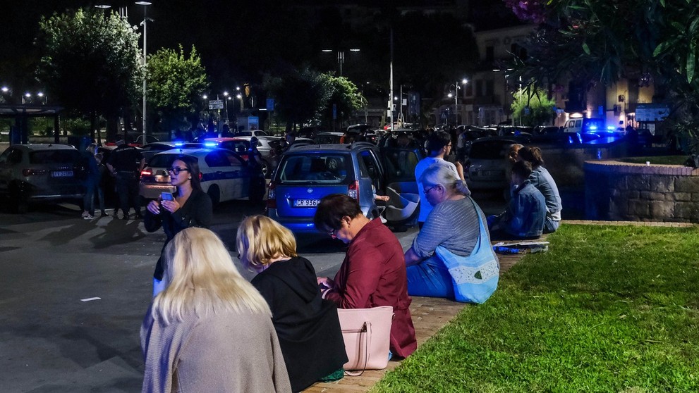 Okolie Neapola zasiahlo zemetrasenie.