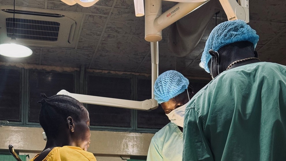 Nemocnica v Mapuordit.