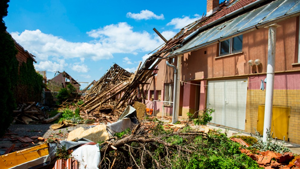 Zničený rodinny dom v obci Hrušky.