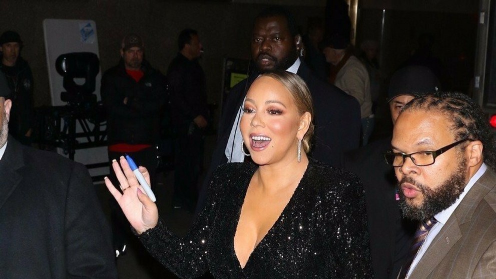 Čo sa to dialo? Vojta Dyk schytil neznámu ženu do náruče a odniesol ju preč