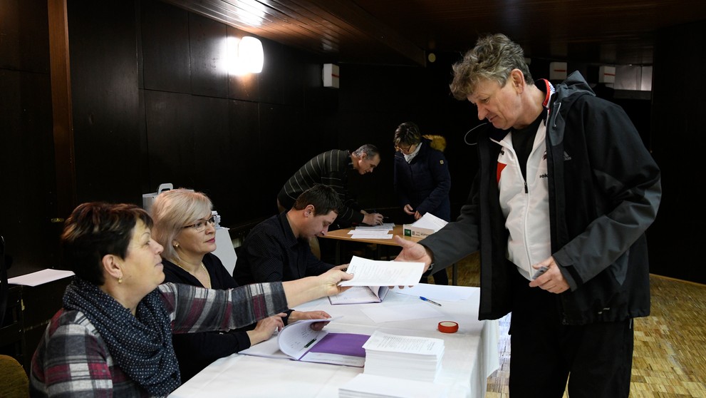 1803_Reflex_18_03_P20_Po_17_25__12.mp4