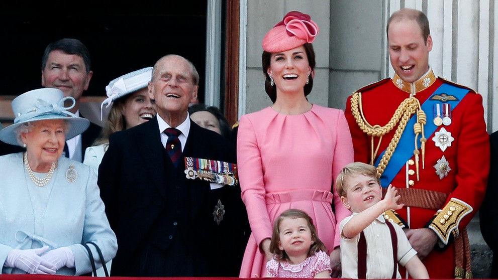 Členovia kráľovskej rodiny.