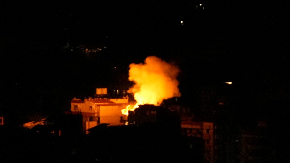 Izrael začal pozemnú operáciu na juhu Libanonu.