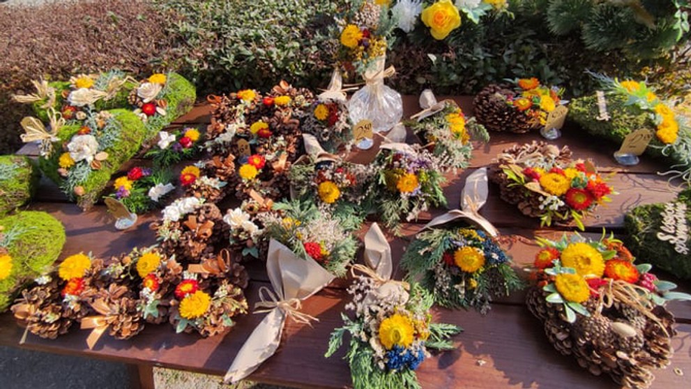 Hrobové dekorácie Košice.