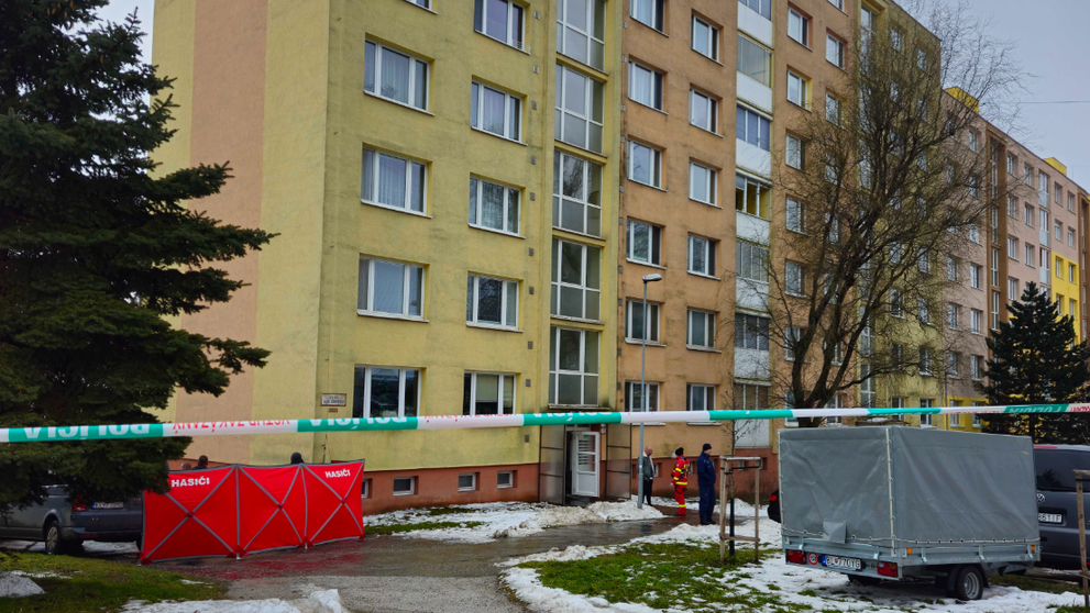 Polícia zasahuje v Košiciach proti podozrivému z terorizmu.