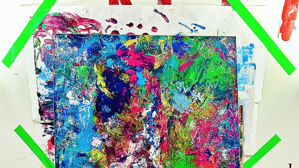 Diela dvojročného chlapca.