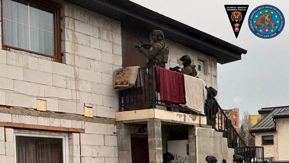 Snímky, ktoré zverejnila polícia.