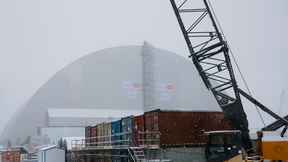 Stavebné práce a nová kupola.