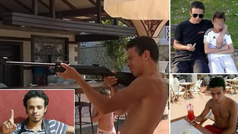 Bilal Hadfi na fotografiách zo sociálnej siete.