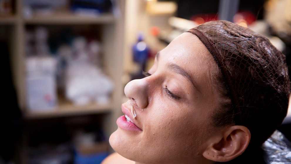 A môže prísť na rad nos...