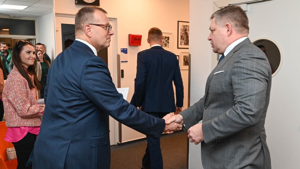 Boris Kollár a Robert Fico pred vysielaním.