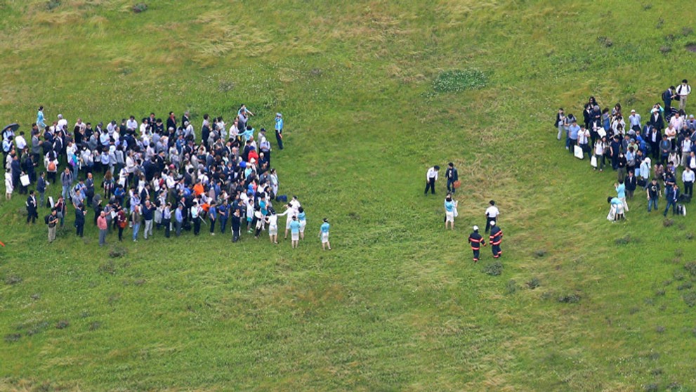 Cestujúcich evakuovali.