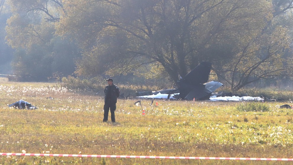 Medzi Sliačom a Kováčovou sa zrútilo vojenské lietadlo