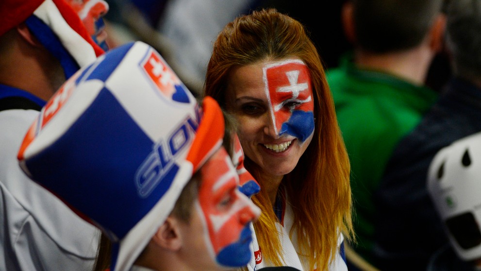 Fanúšikovia Slovenska počas zápasu 