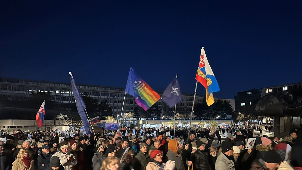 Protest pred Úradom vlády SR (3. 1. 2025)