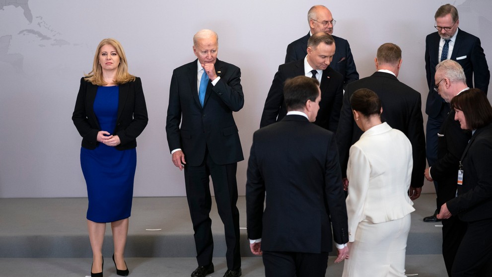 Stretnutie lídrov B9 a Joea Bidena