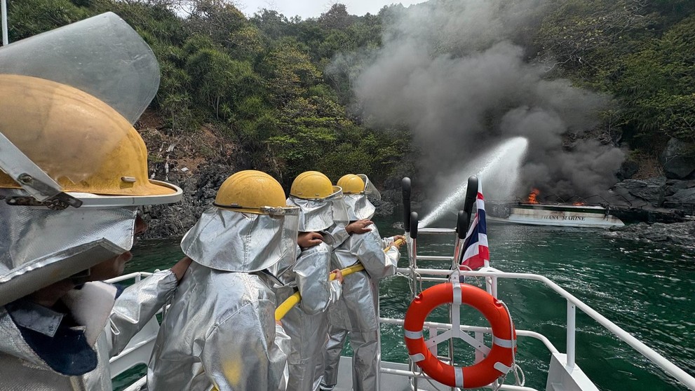 Rýchlostný čln v Thajsku vybuchol