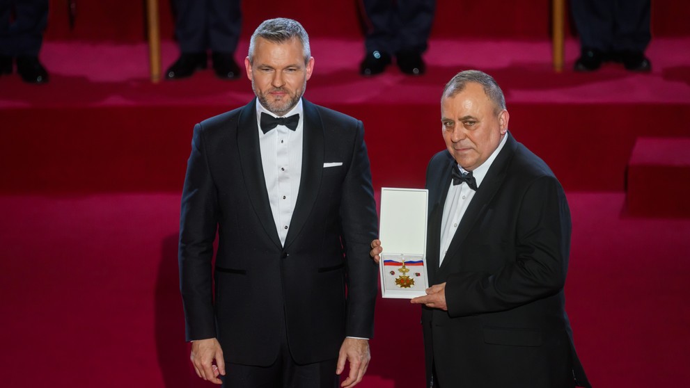 Miroslav Kozák, učiteľ matematiky a chémie