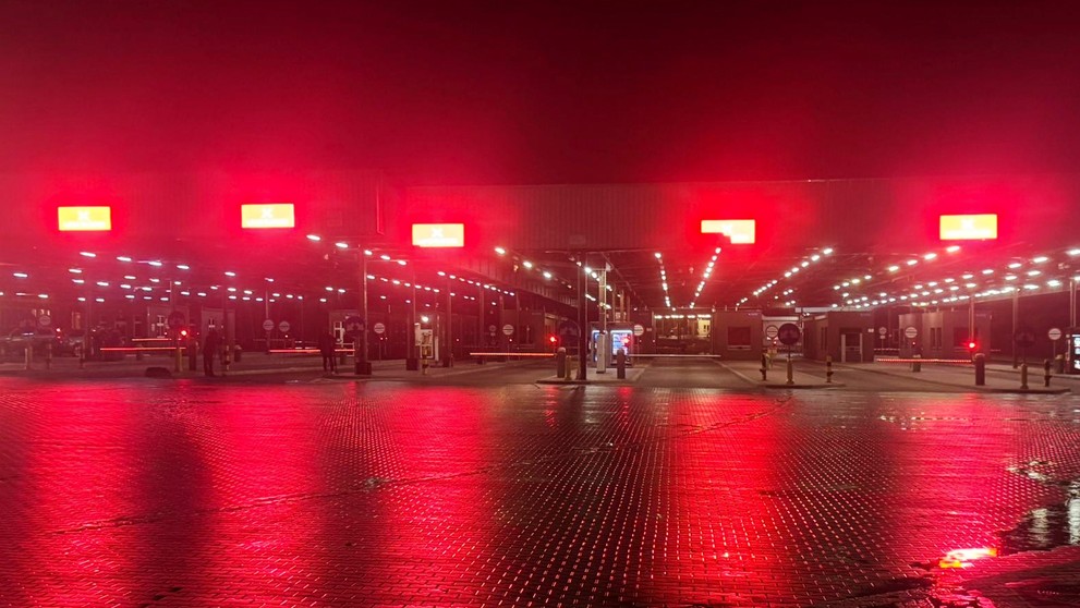 Zatvorený poľsko-bieloruský hraničný priechod v poľskom meste Terespol.