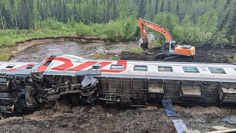 V Rusku sa vykoľajil vlak.