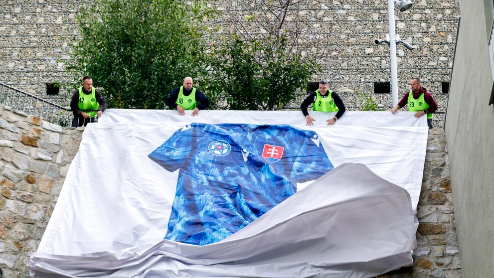 Predstavenie nových dresov slovenskej futbalovej reprezentácie pre Ligu národov.