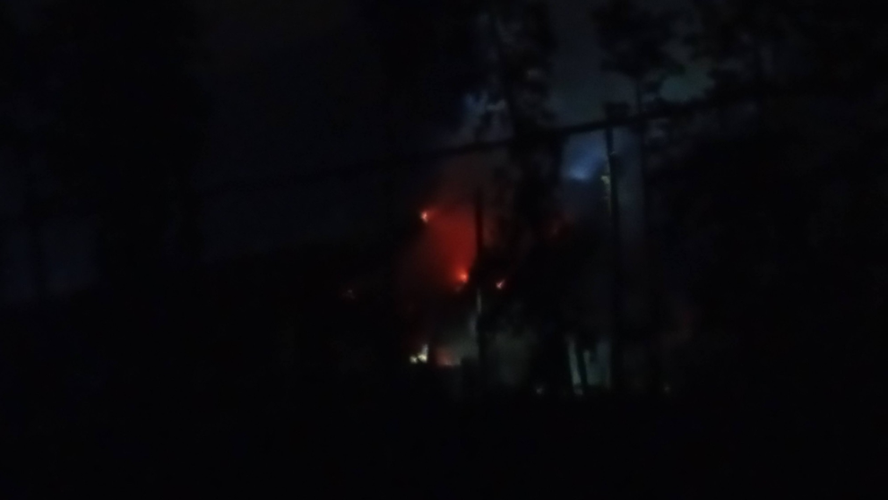 Penzión v Tepličke nad Váhom zachvátili plamene.