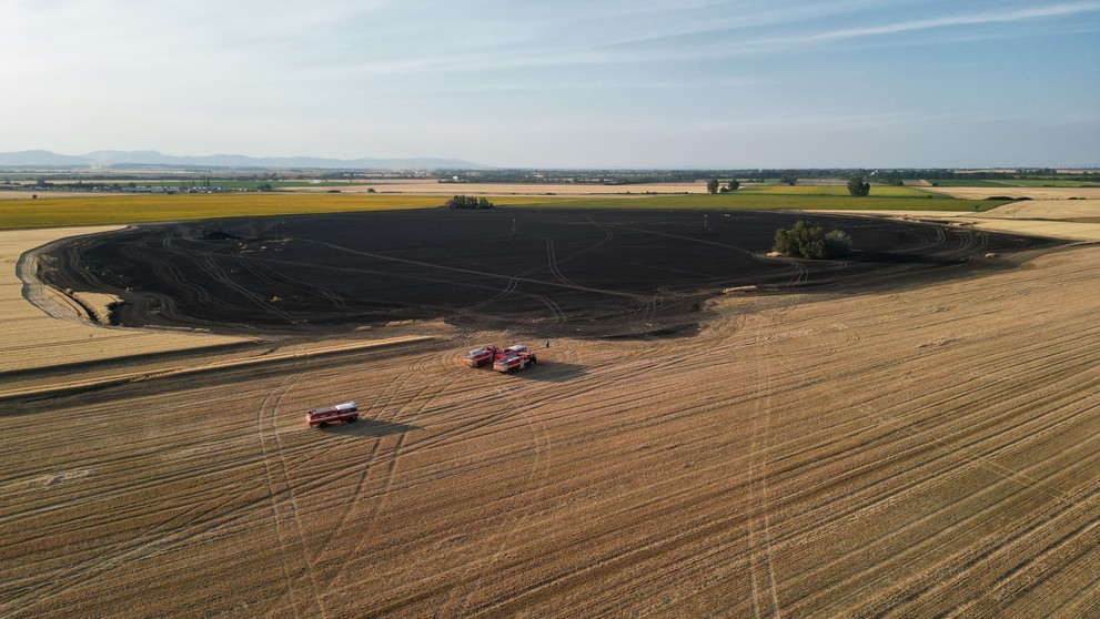 V blízkosti obce Reca horelo v sobotu obilie.