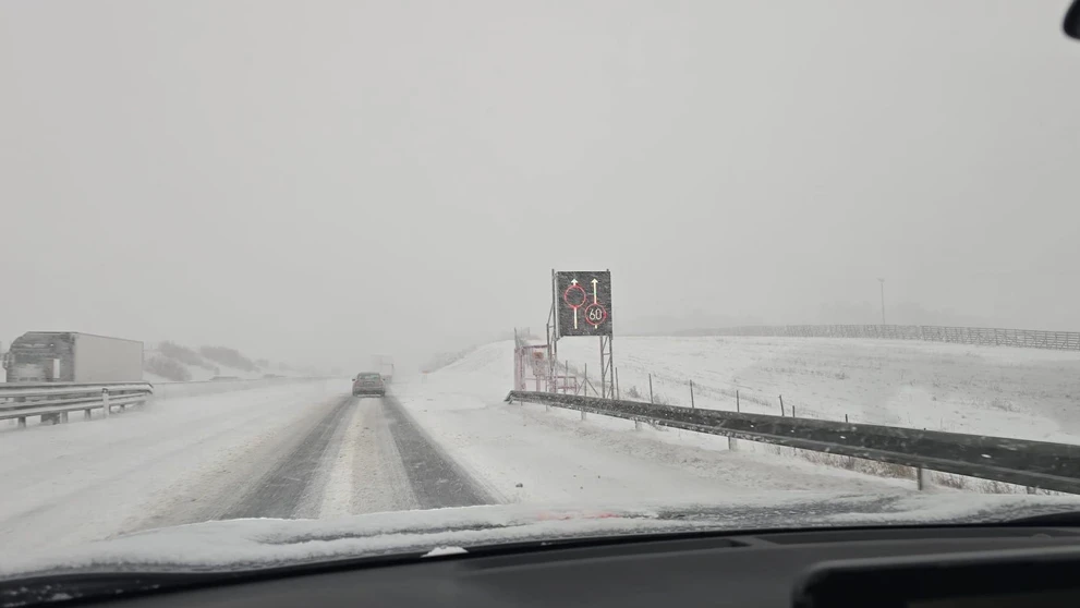 Zasnežené cesty.