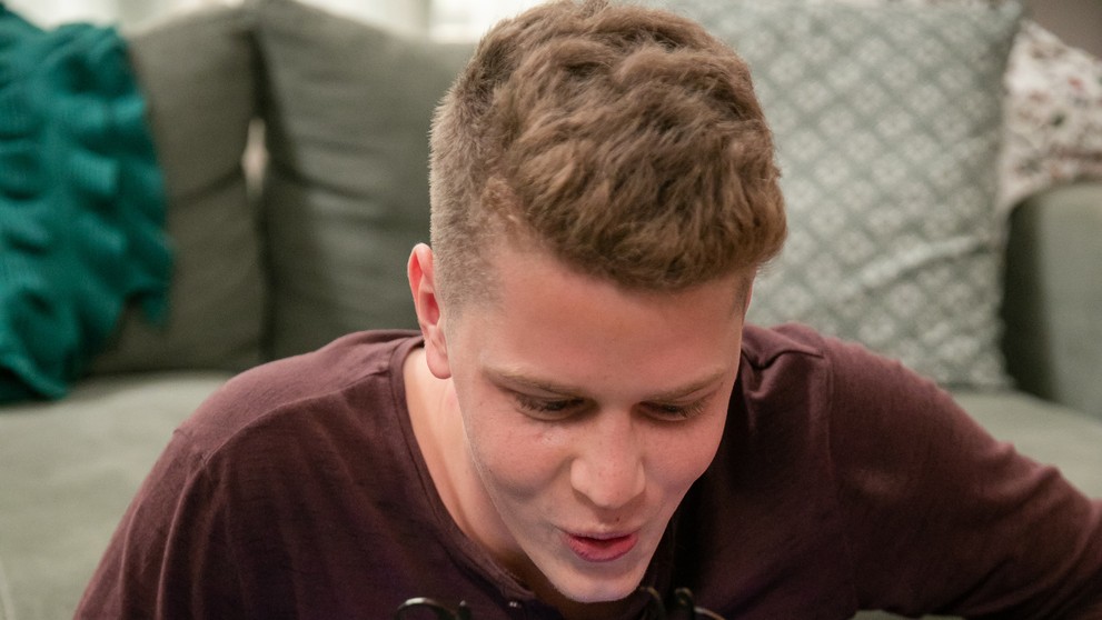 Tortu zdobili fotky z Oliverovho života.