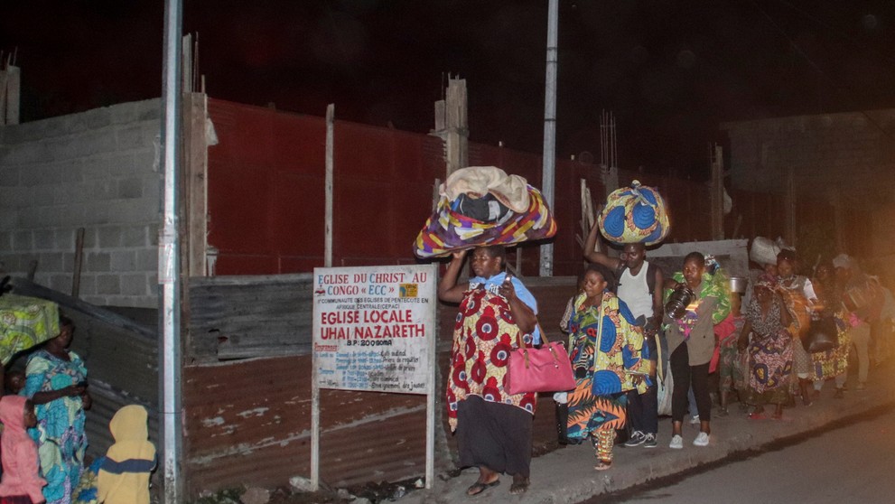 Erupcia sopky Nyiragongo ohrozuje neďaleké mesto Goma, kde vyteká láva