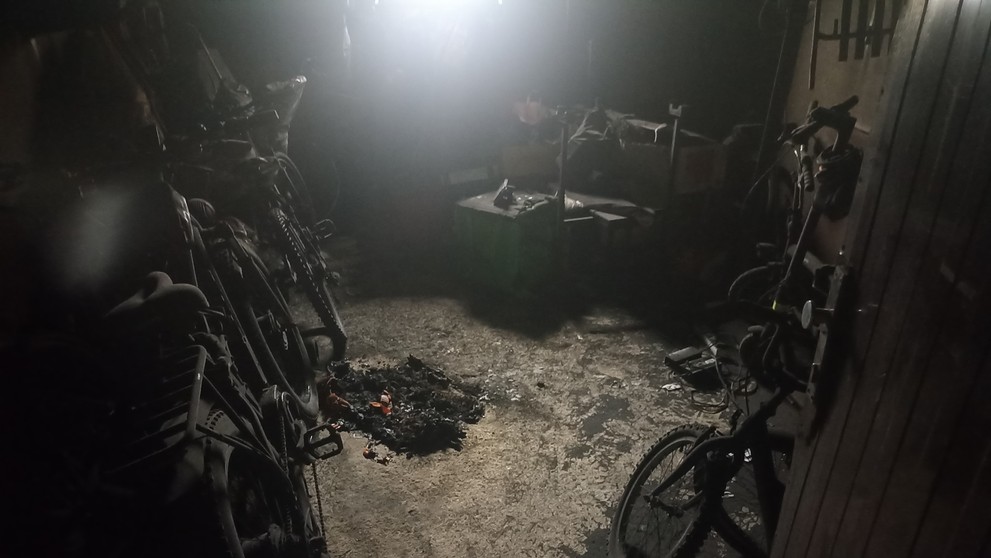 Požiar elektrokolobežky v Košiciach.