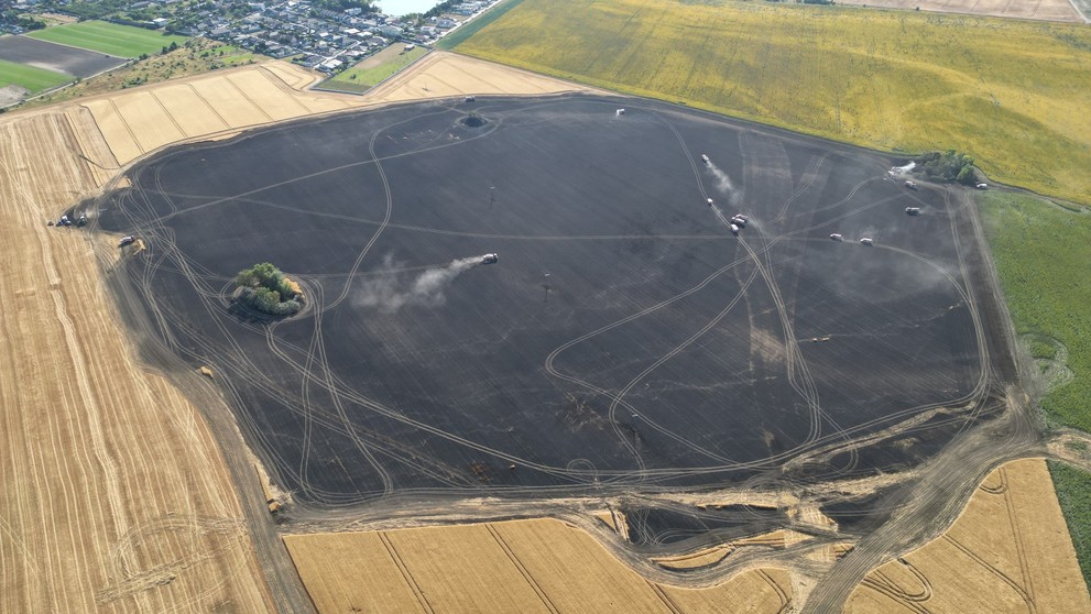 V blízkosti obce Reca horelo v sobotu obilie.