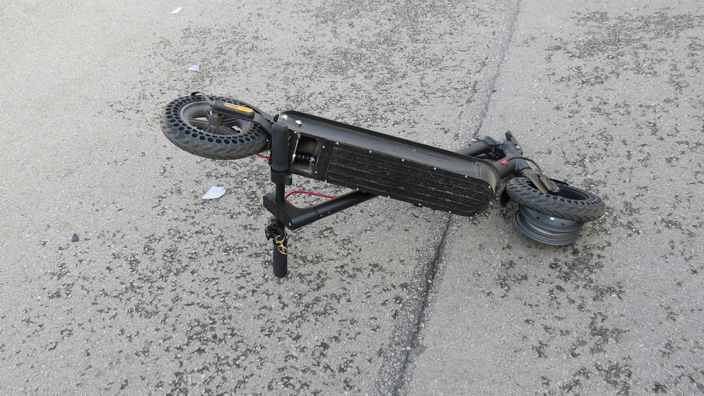 Nehoda na e-kolobežke v Hlohovci.