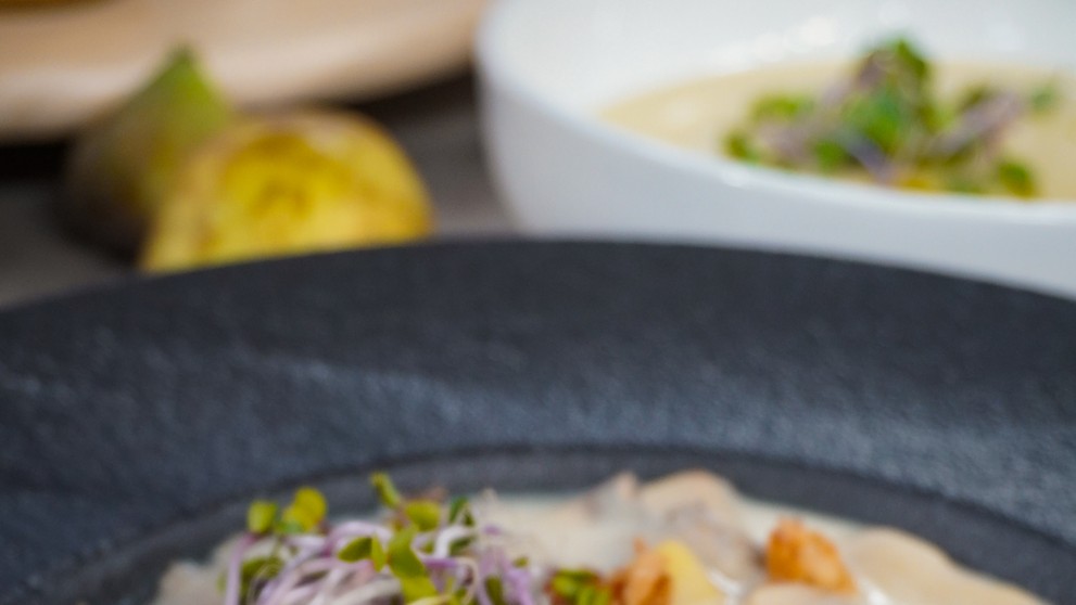 Krémová zemiaková polievka s hubami