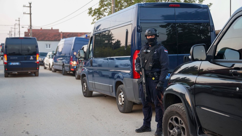 Streľba v srbskej obci Dubona.