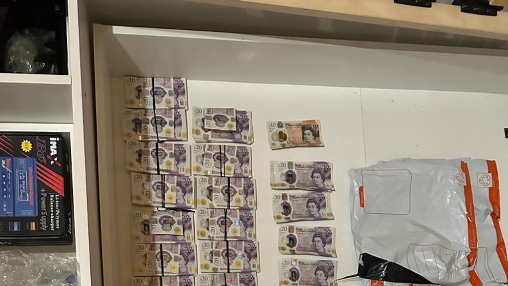 Zadržali sedem osôb a anaboliká i lieky v hodnote 1,5 milióna eur