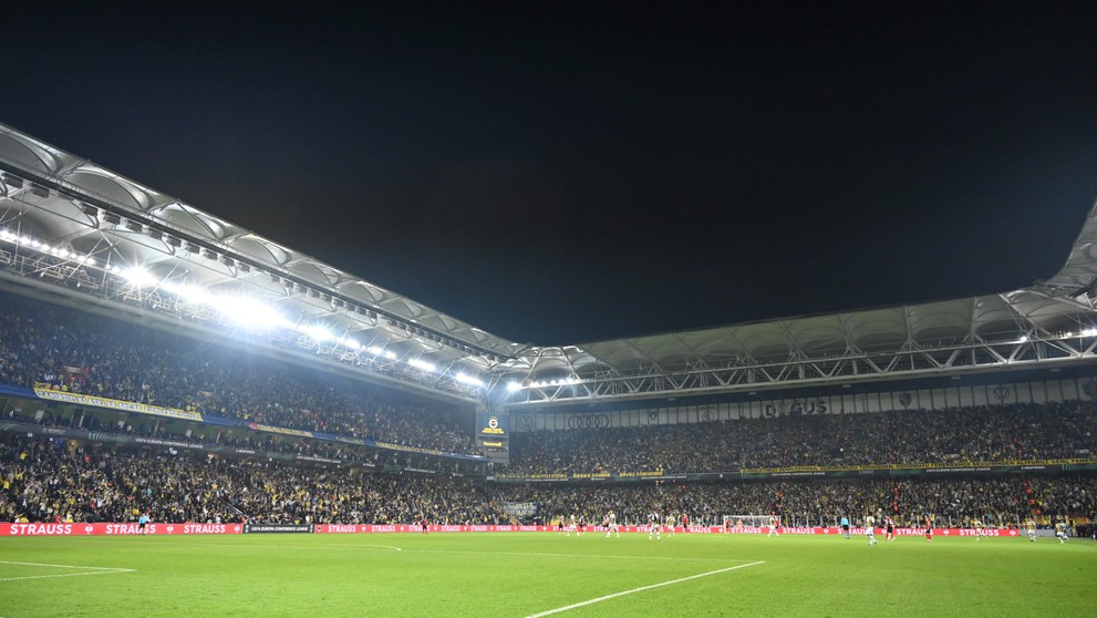 Fenerbahce Istanbul - Spartak Trnava