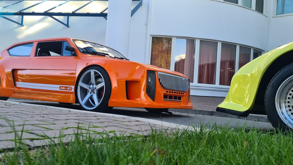 Škoda Rabbit AK-47 v Markíze