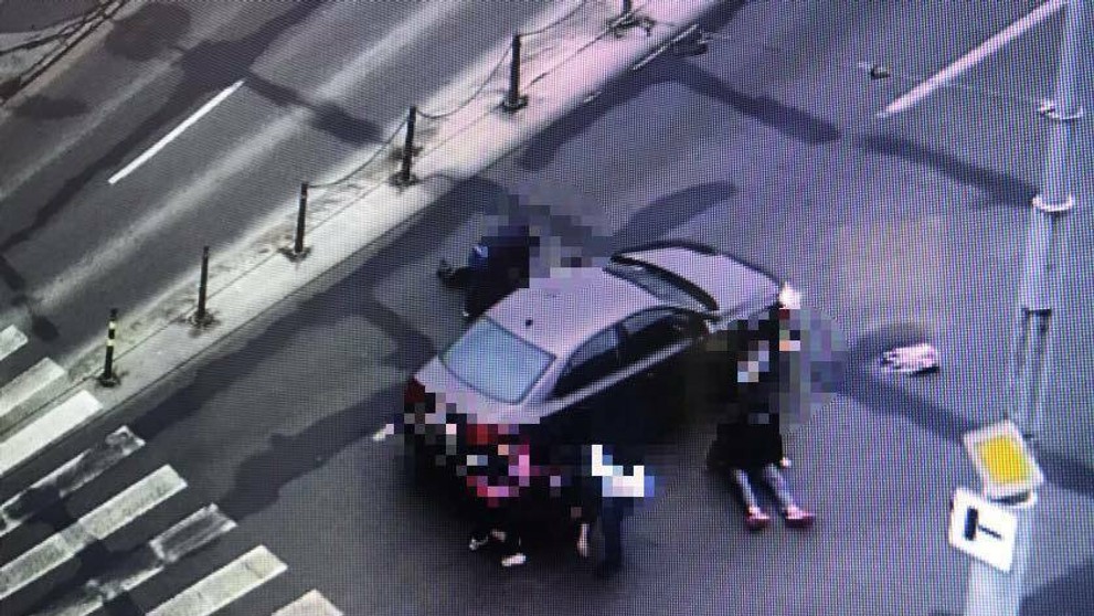 Osamelý dom na ostrove Ellidaey.