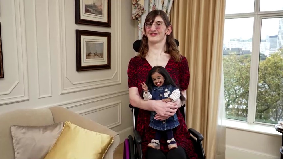 Stretli sa najvyššia a najnižšia žena na svete