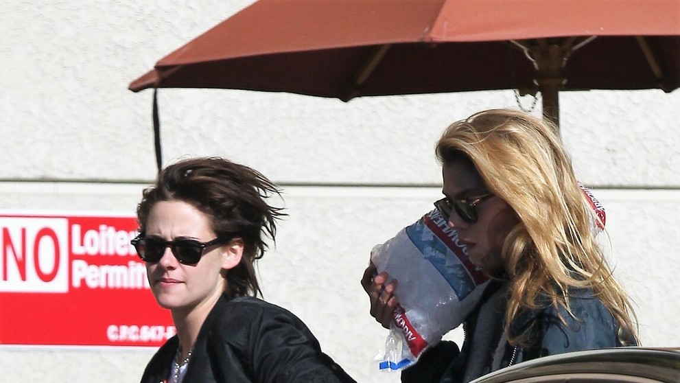 Kristen Stewart a Stella Maxwell