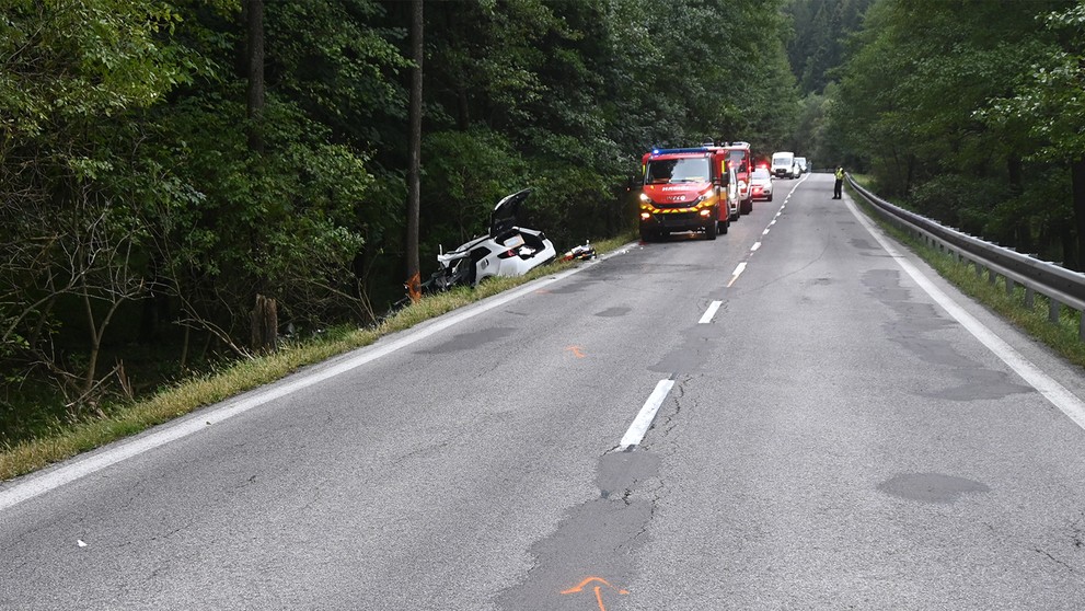 Nehoda pri obci Kľačno.
