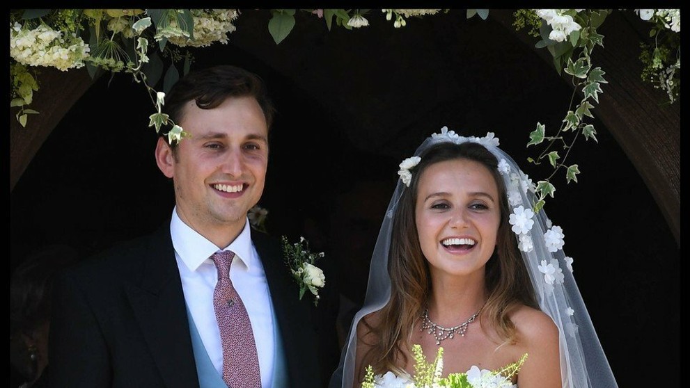 Mladomanželia Charlie van Straubenzee a Daisy Jenks