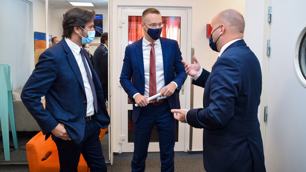 Jaroslav Naď a Robert Kaliňák pred nakrúcaním.