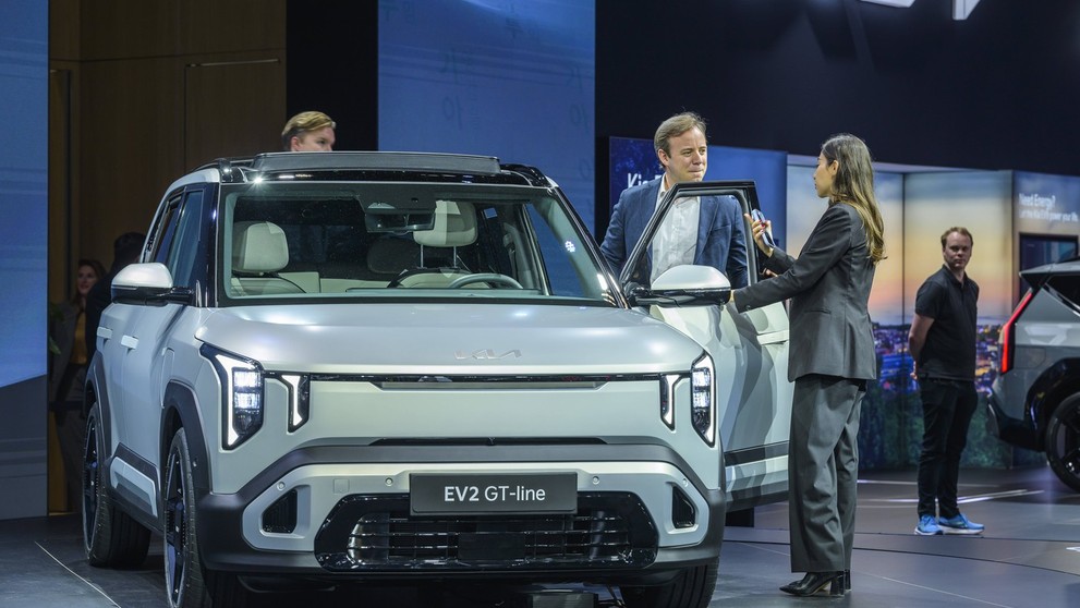 Zábery na elektromobil Kia EV2.