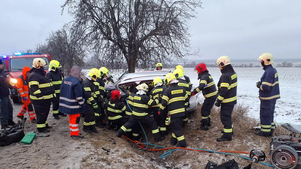 Nehoda medzi obcami Rohožník a Sološnica.